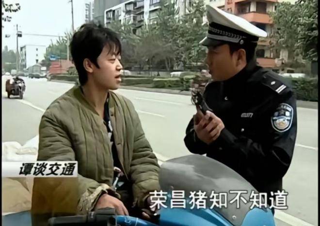 ��С��Ļ�ţ��100Ԫ����,��˿�ع�,���������ͻ�����